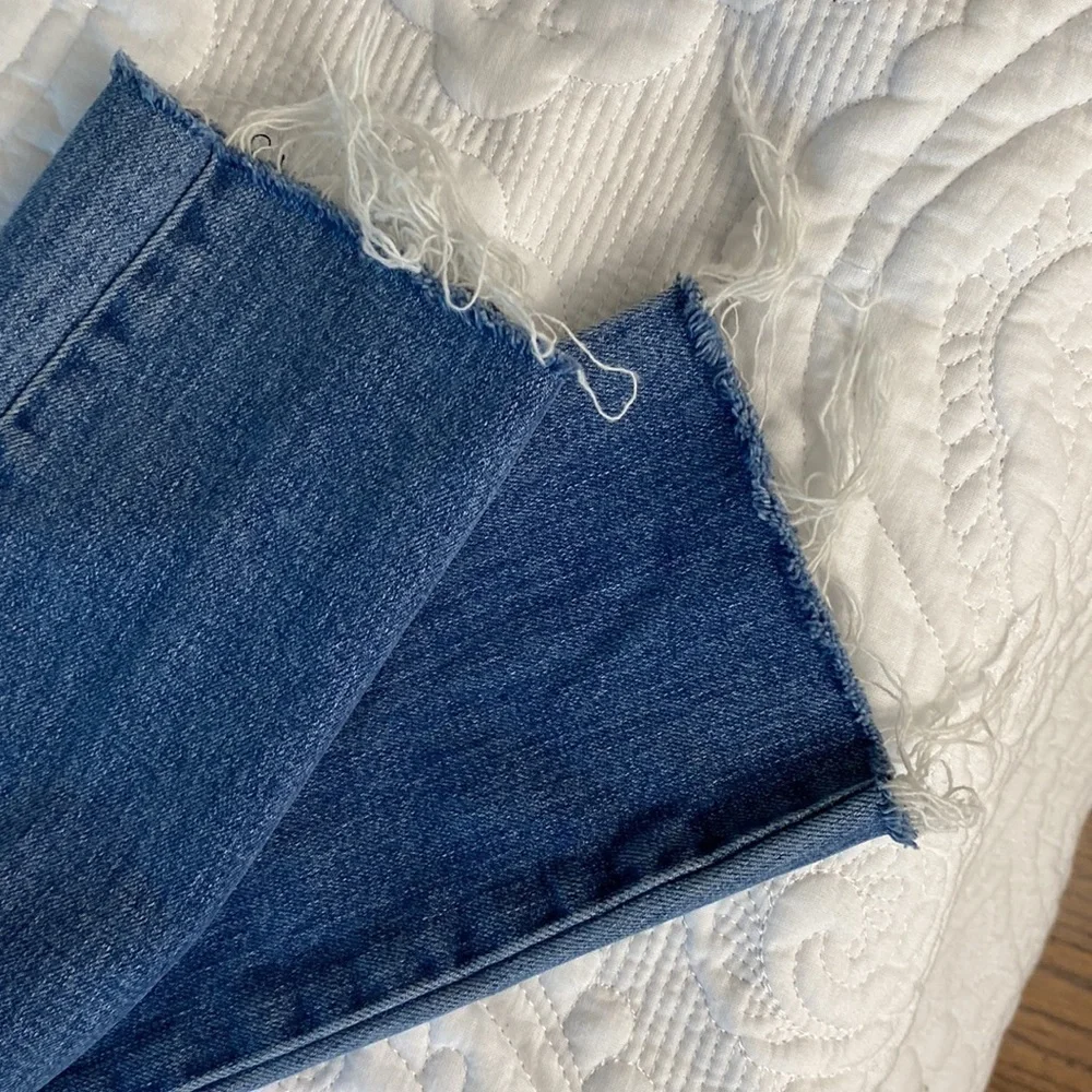 James Jeans Twiggy Throwback skinny jeans raw hem size 26